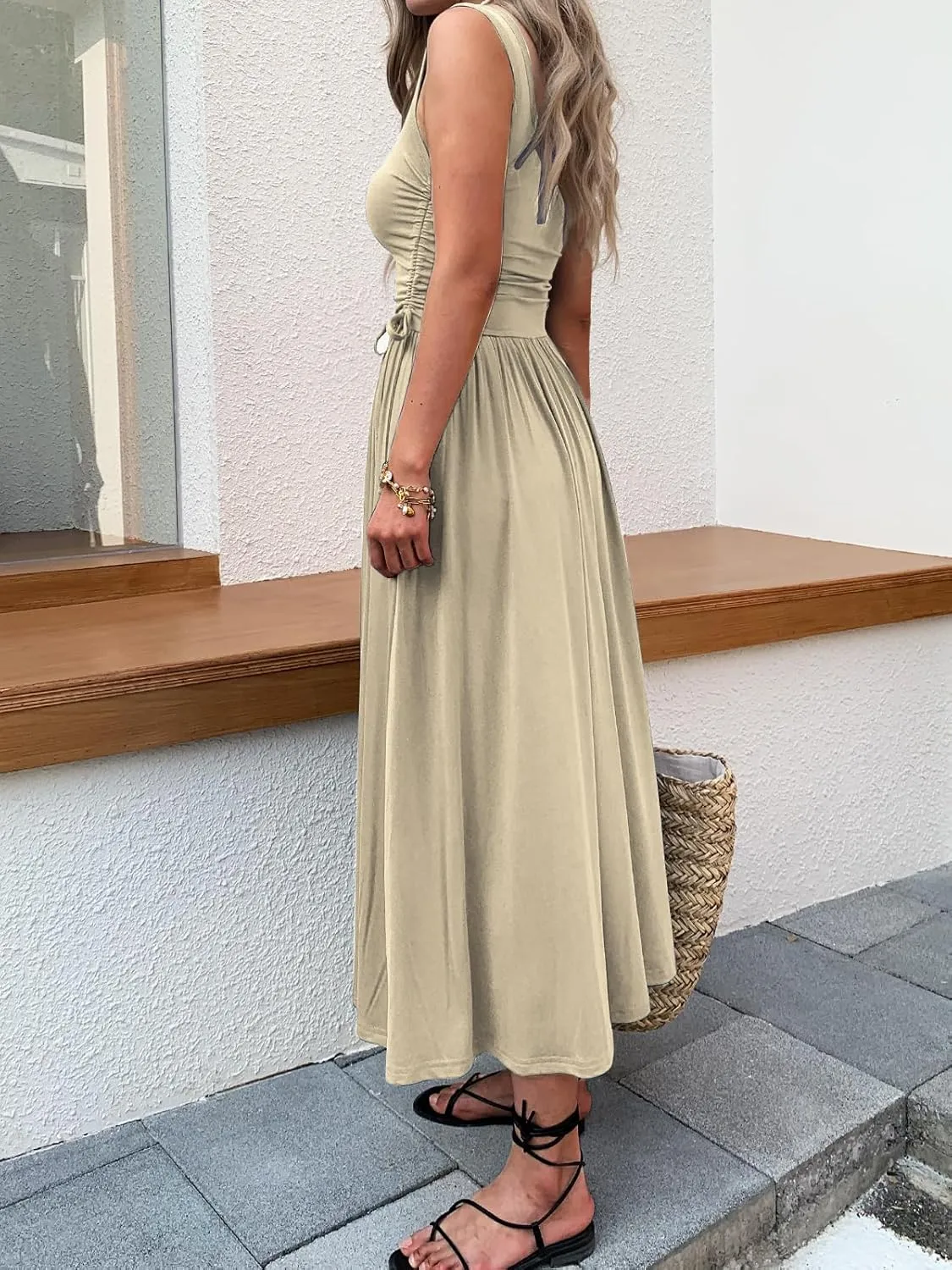 Women??s Boho Summer Maxi Dress with Pockets, Adjustable Waist, Sleeveless Casual Ruched Sundress for Beach Vacation